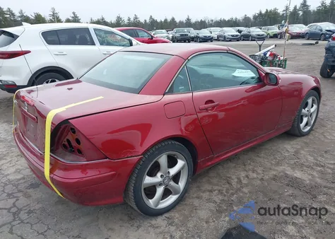 2001 Mercedes-Benz Slk 320 z USA, uszkodzony, nr VIN WDBKK65F11F201809